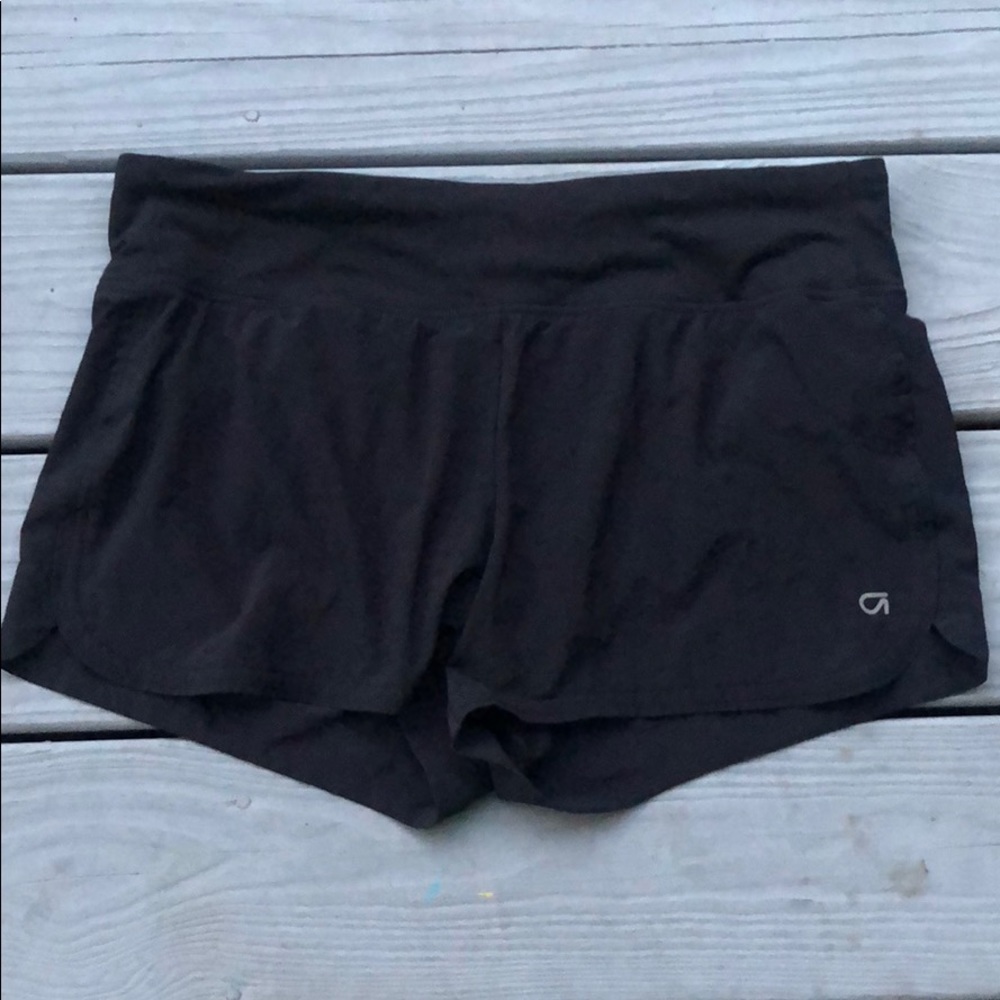 Gap fit athletic shorts